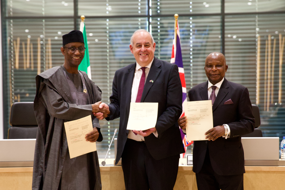 Imagem relacionada à notícia: Parceria Reino Unido-Nigeria para detectar, interromper e desencorajar a fraude