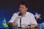 Imagem da matéria: O almoço de Flávio, Tarcísio e Nunes com prefeitos de São Paulo