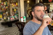 Irmã de João Rebello se revolta após absolvição do acusado de matar o ator