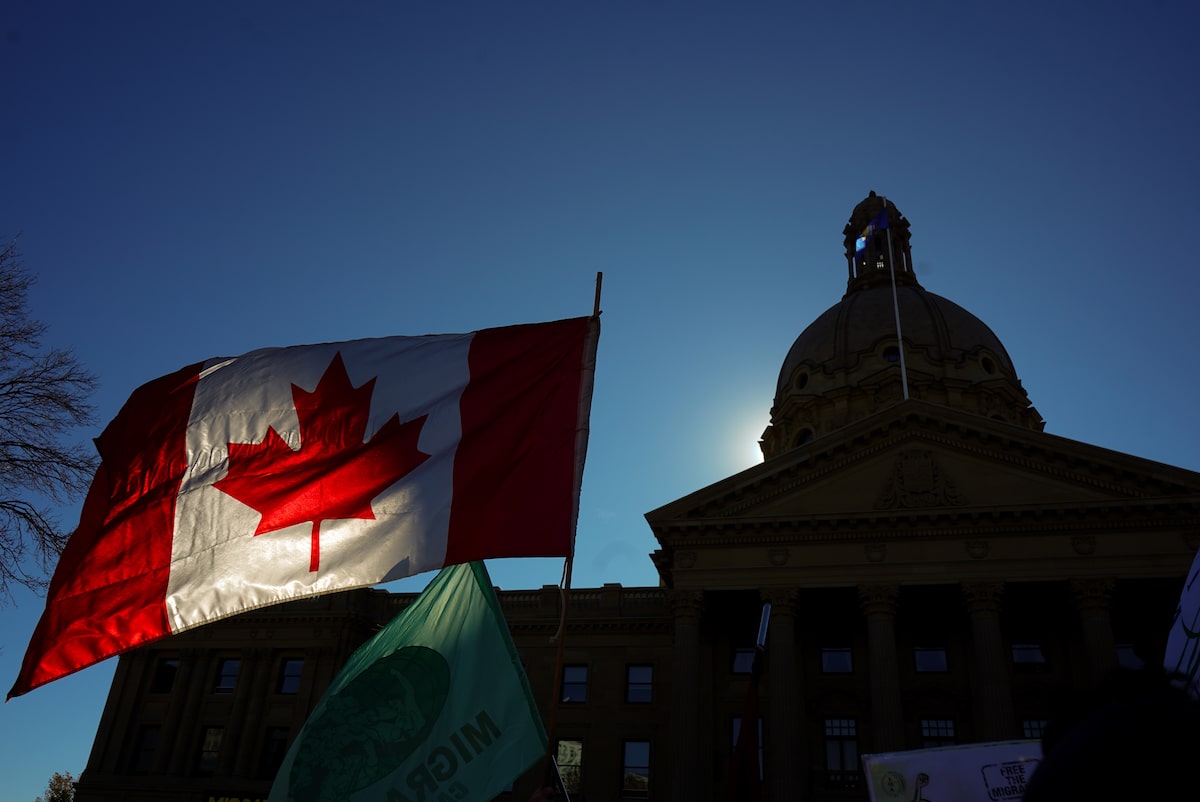 Alberta vai às urnas para decidir se faz votação sobre separação do Canadá; veja o que está em jogo