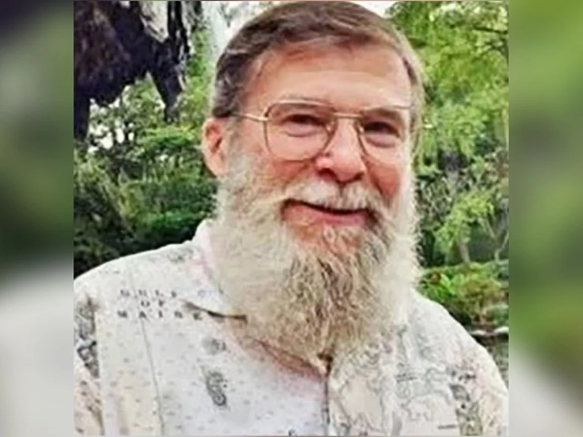 Putin liberta professor dos EUA condenado na Rússia por ser mercenário