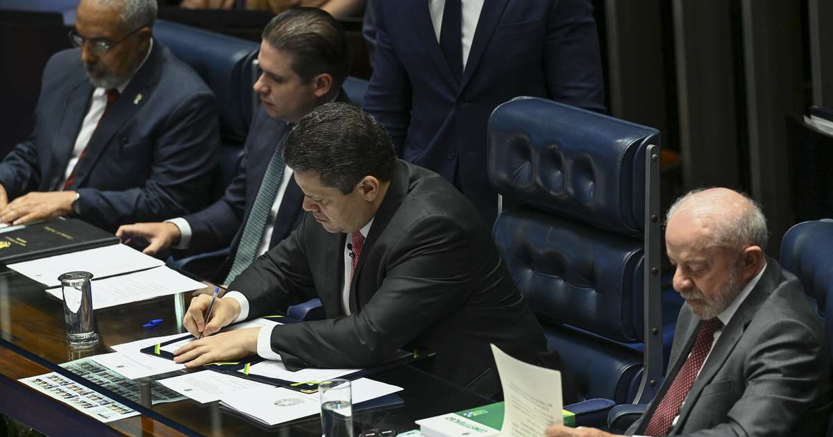 Saiba quando começa a valer a escala 5x2 após a promulgação no Congresso