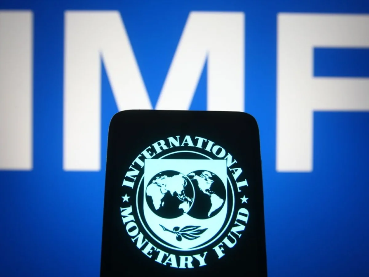 FMI reduz projeção do PIB do Brasil para 2,2% em 2026