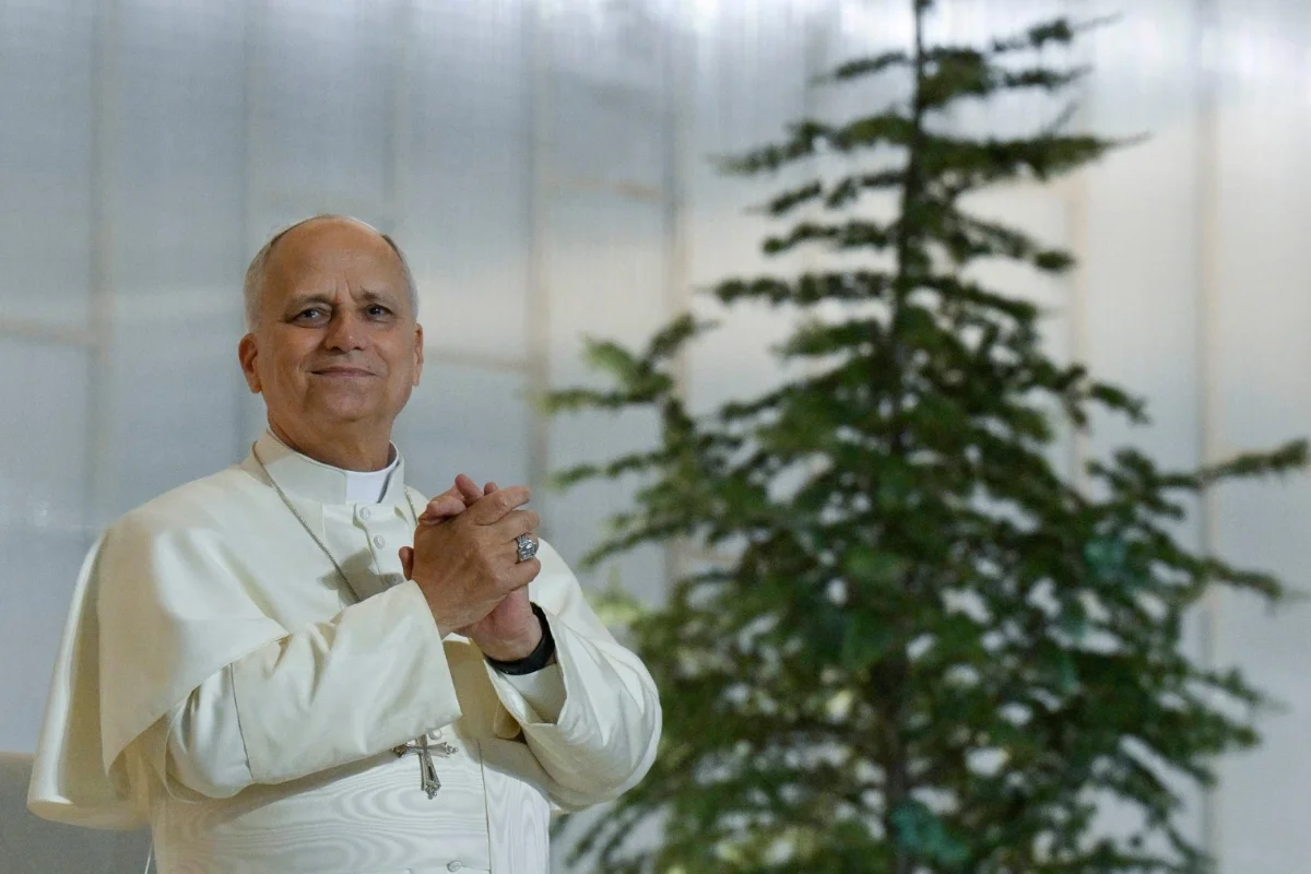 Papa Leão XIV terá alta hospitalar neste sábado (17/10), diz Vaticano