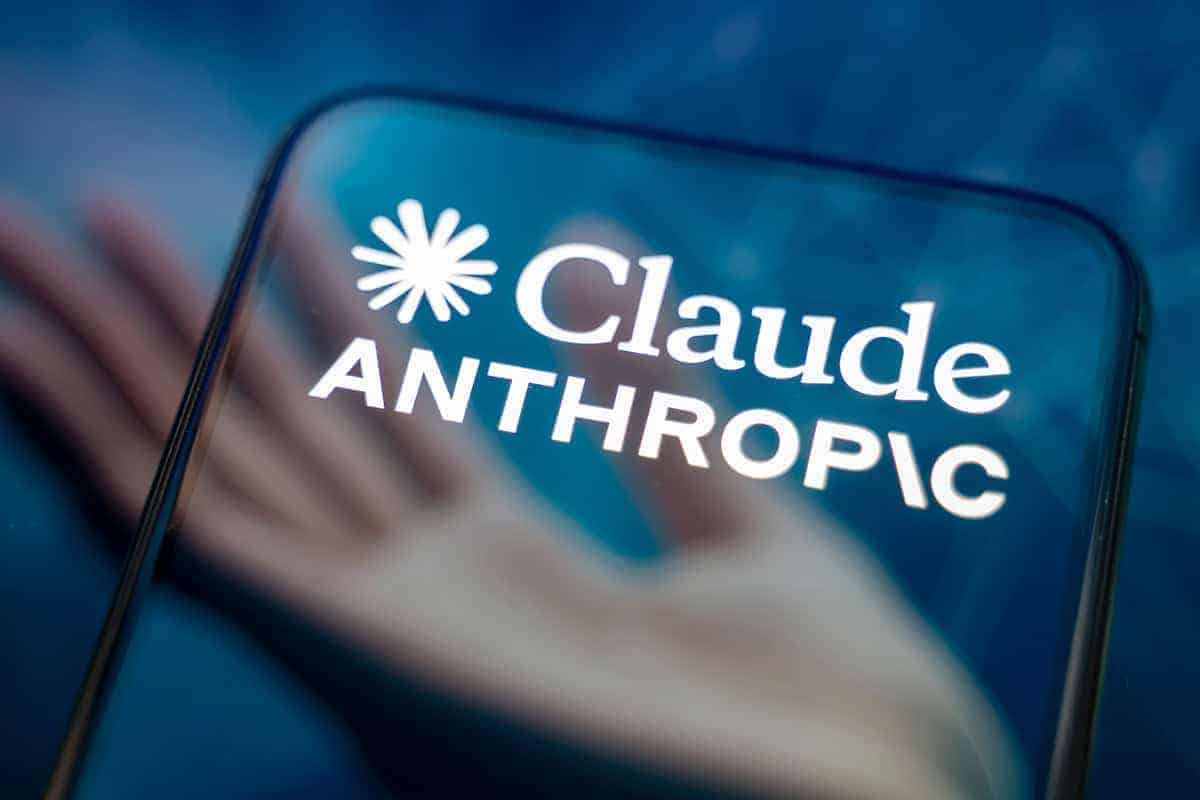 Projeto da Anthropic prevê bloqueio de IA diante de riscos catastróficos