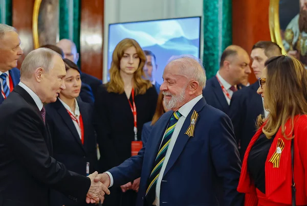 Putin parabeniza Lula por 4º mandato e defende parceria com Brasil - destaque galeria