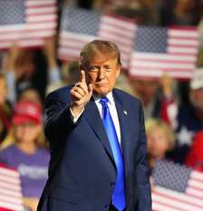 Trump entusiasmou os fãs na convenção do Partido Republicano em setembro, mas seus métodos de campanha são altamente controversos Foto: DW / Deutsche Welle